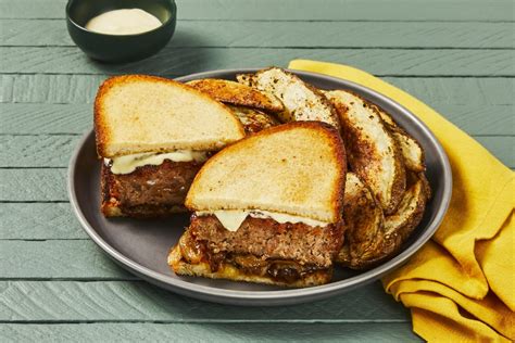 caramelized onion meatloaf sandwiches hellofresh